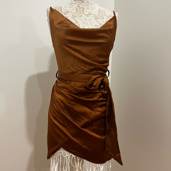 NWOT Satin Ruched Mini Dress Brown Camel - Picture 4 of 8